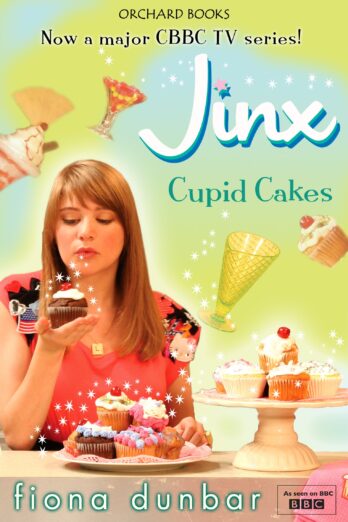 Cupid Cakes: Book 2 (The Lulu Baker Trilogy)