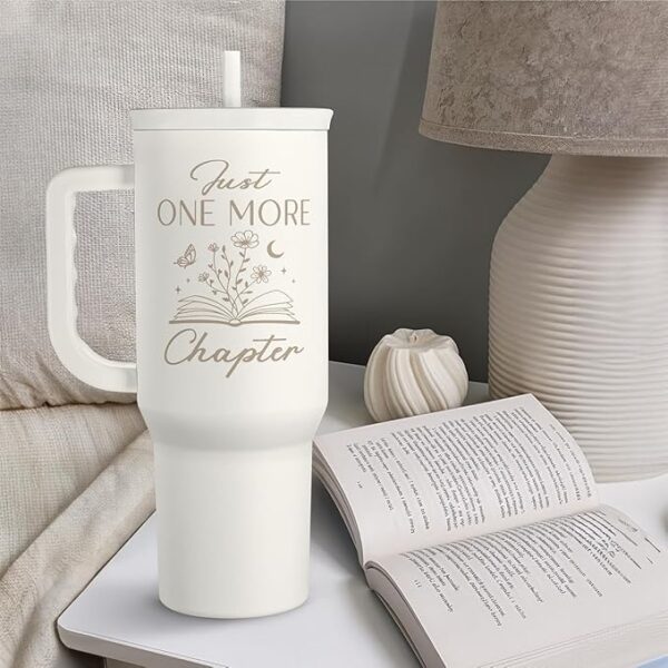travel mug cup when reading