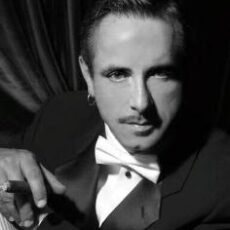 Clive Barker profile image
